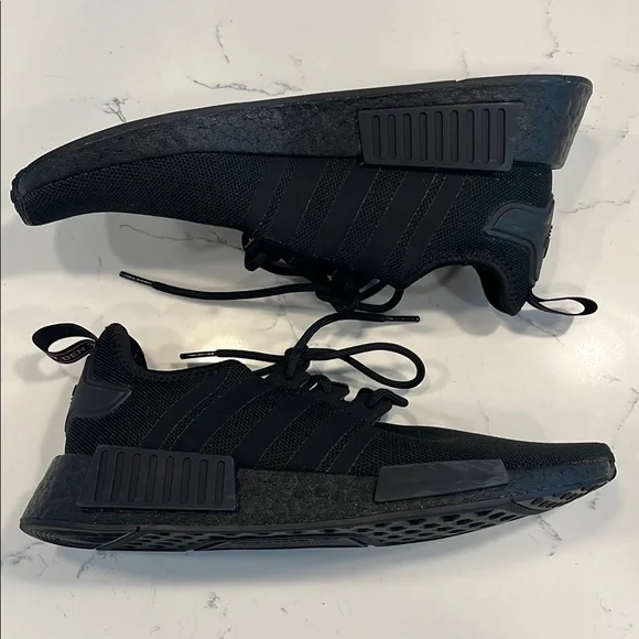 adidas gazelle silver green womens Women's Adidas NMD_R1 W 